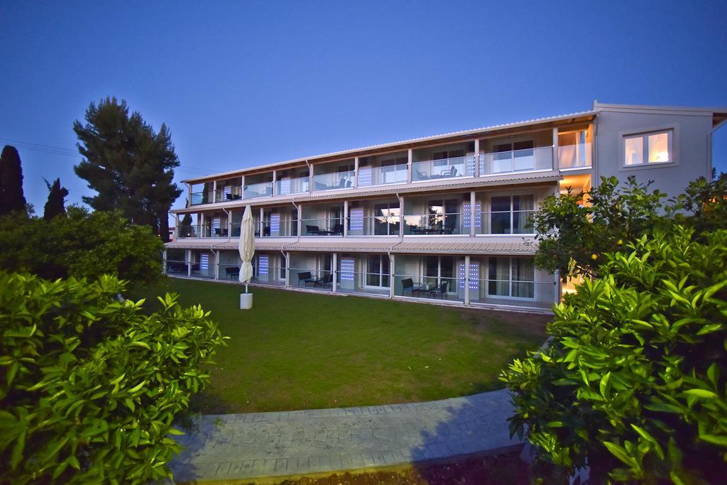 Palapart Gikas Suites And Studios جوفيا المظهر الخارجي الصورة