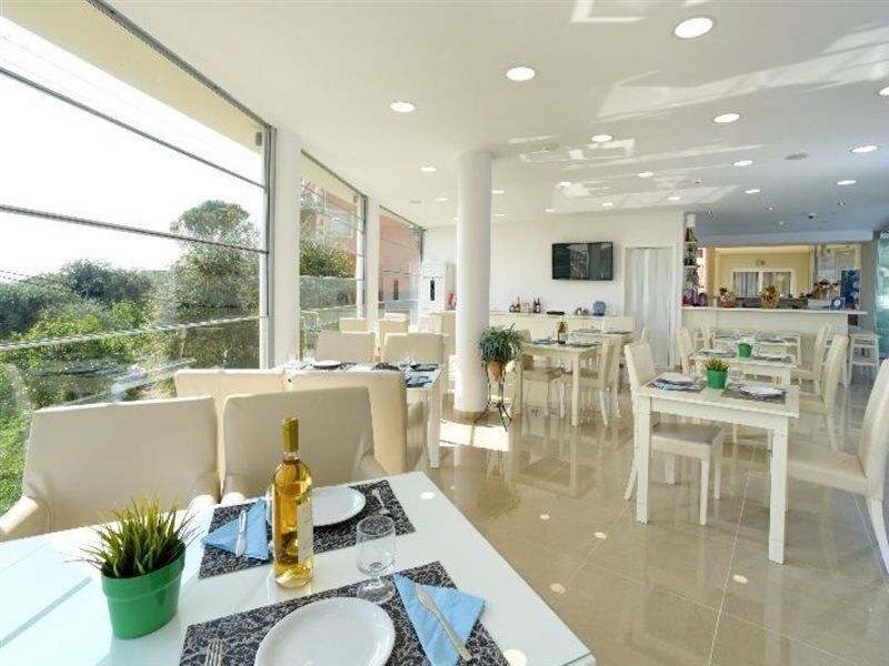 Palapart Gikas Suites And Studios جوفيا المظهر الخارجي الصورة